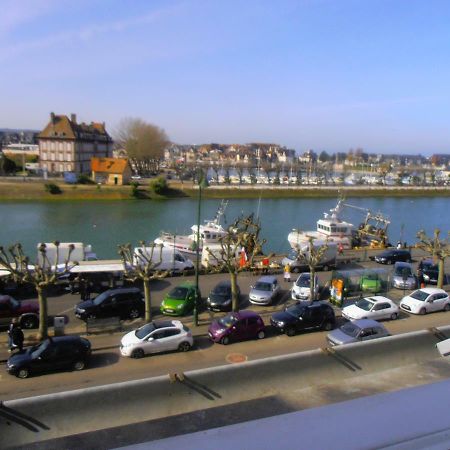 Ferienwohnung Au 112 Bis Trouville-sur-Mer Exterior foto